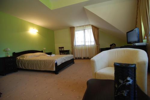 Grand Hotel Perla Ciucasului Tărlungeni 외부 사진